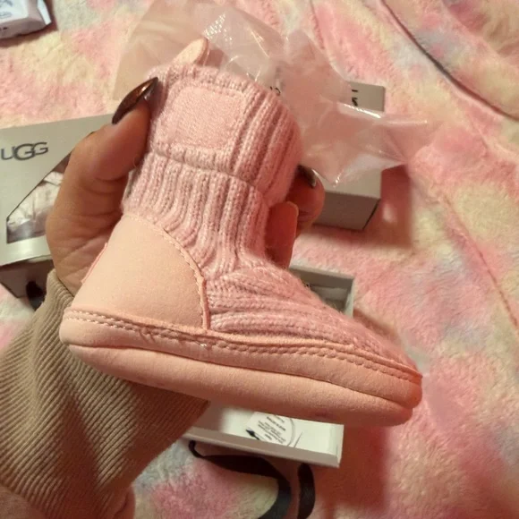 UGG Soft Pink Infant Booties - Picture 3 of 6